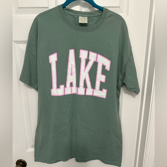 Tops - Green T-Shirt with LAKE Print